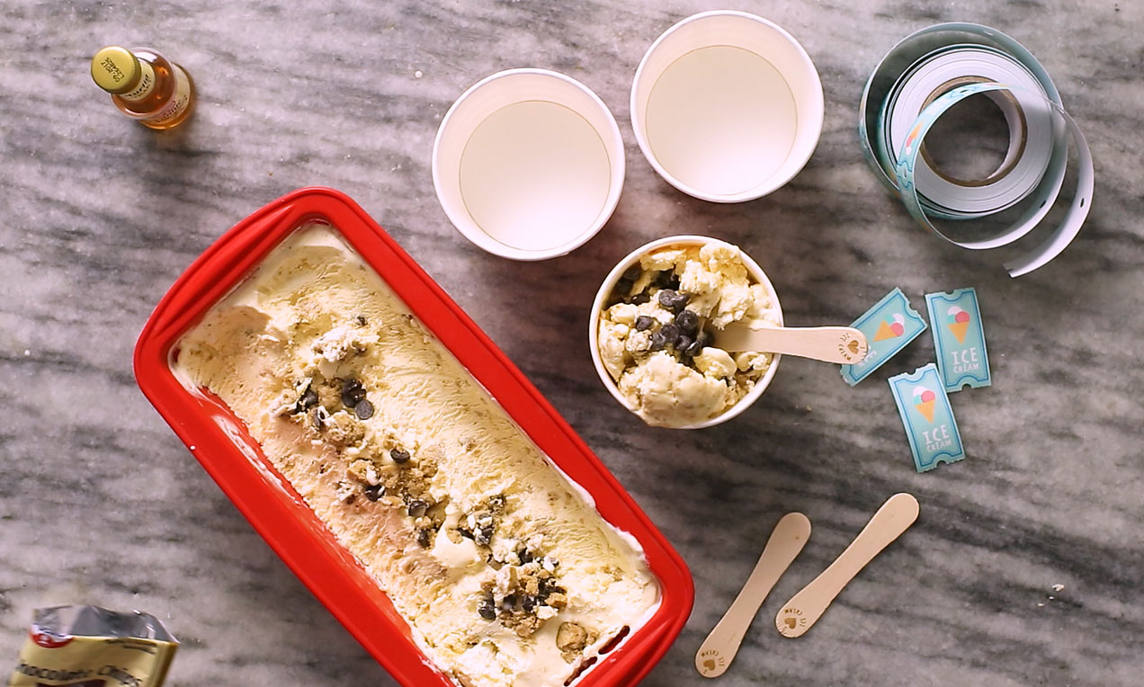 Hjemmelaget is med cookie dough